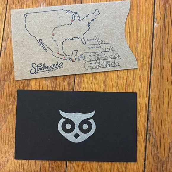 Hide and drink chocolate brown suede wallet - Picture 5 of 9